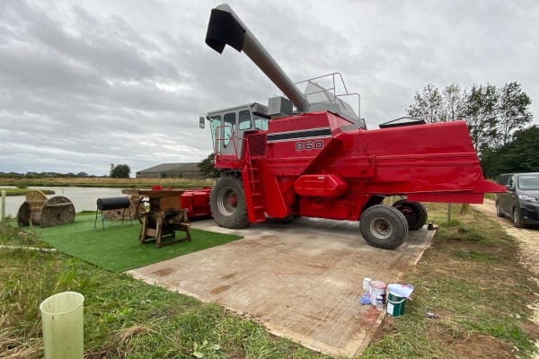 side on view of korniche lantern fitted combine harvester